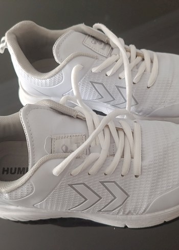 Beyaz Bağcıklı Spor Ayakkabı Hummel