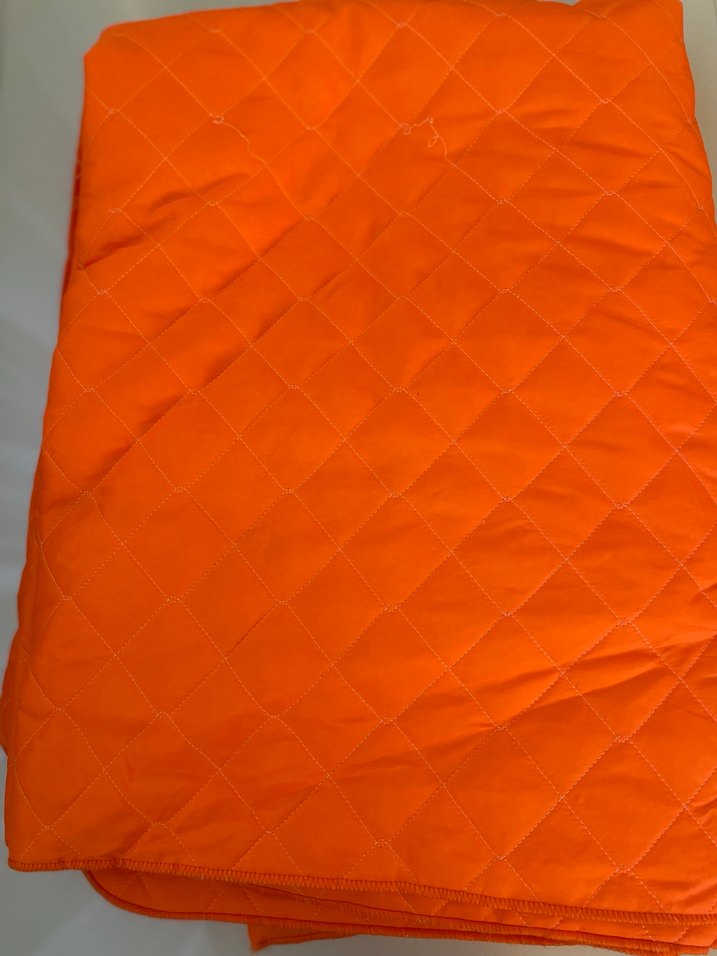 Turuncu Renkli Kapitone Örtüsü - Görsel 4