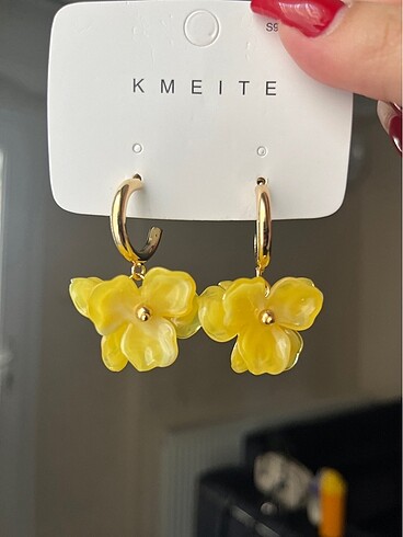 Sarı çiçek küpe