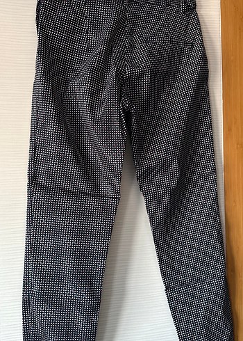 Düğmeli Gri Puantiyeli Kadın Kumaş Pantolon - Görsel 7