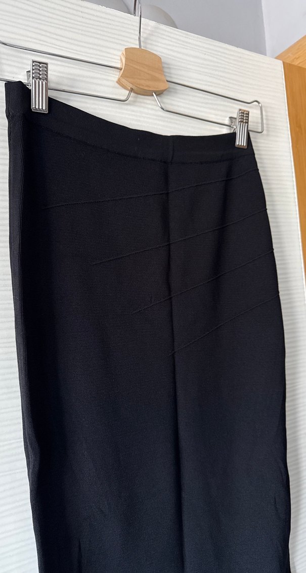 Uzun Siyah Jarse Triko Kalem Etek - Görsel 2