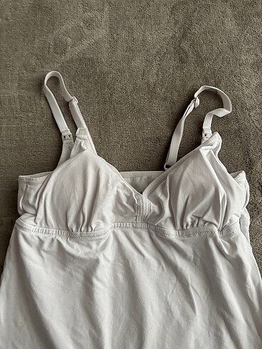 Beyaz emzirme atleti çıtçıtları sağlam - Görsel 2