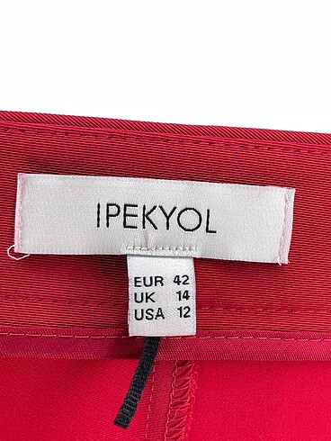 42 Beden siyah Renk ipekyol Kumaş Pantolon %70 İndirimli.