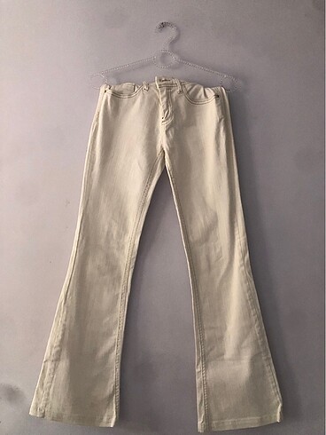 Stradivarius pantolon