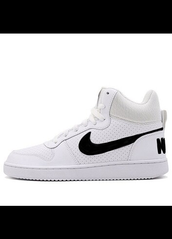 Nike Court Borough Mid