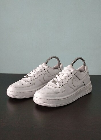 Nike Air Force 1 LE (GS) 