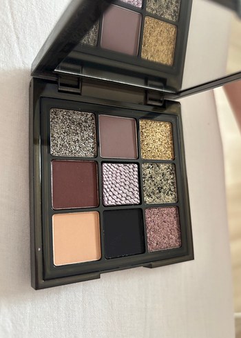 Huda Beauty Wild Jaguar Göz Farı Paleti - Görsel 2
