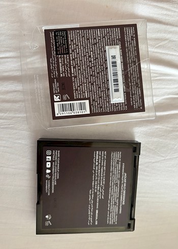 Huda Beauty Wild Jaguar Göz Farı Paleti - Görsel 4