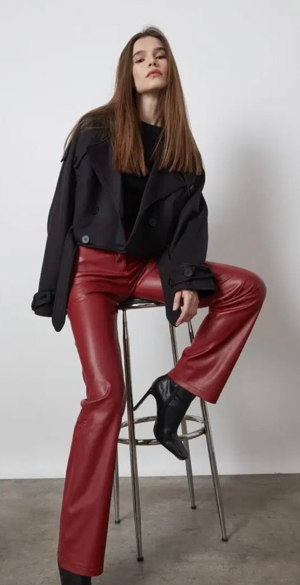 Beyyoğlu marka bordo deri pantolon - Görsel 4