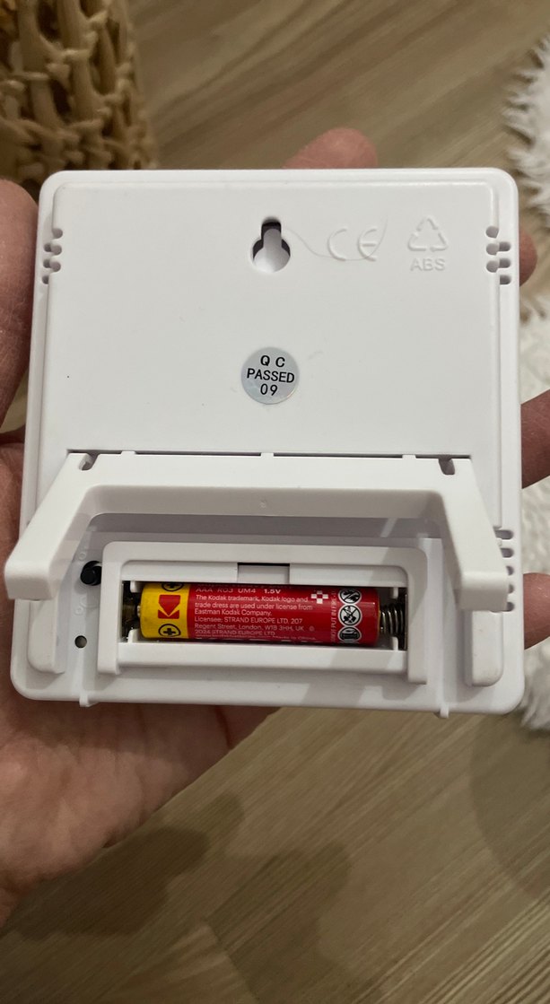 Gri Dijital Termometre ve Nem Ölçer - Görsel 2