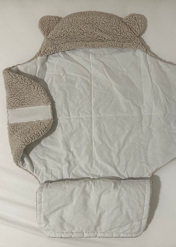 Kahverengi Peluş Bebek Battaniyesi Kulaklı - Görsel 4