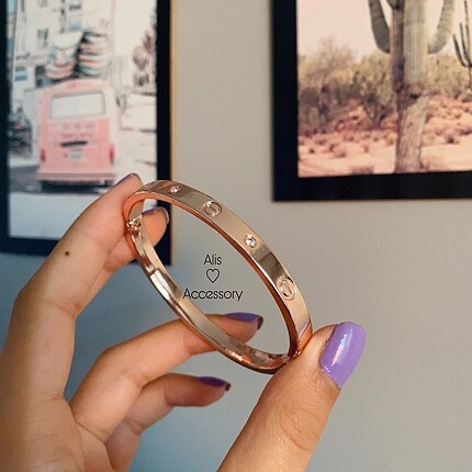 Cartier kelepçe