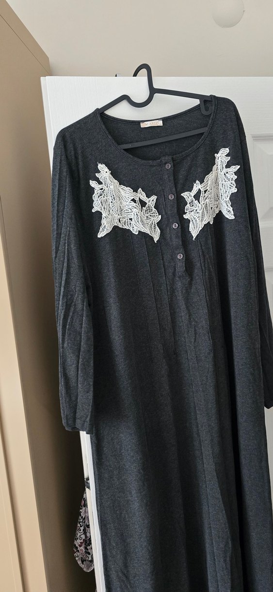 kullanılmamış lohusa elbisesi - Görsel 2