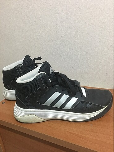 orjinal adidas basketbol ayakkabısı