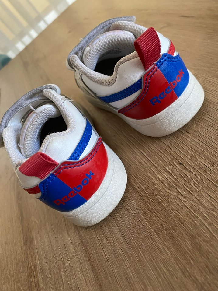 Reebook Beyaz Erkek Çocuk Spor Ayakkabı Velcro - Görsel 3