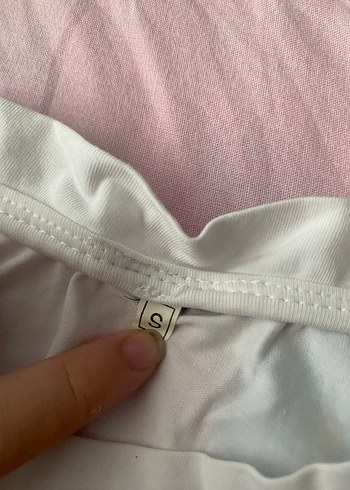 Kırmızı Baskılı Kısa Kollu - Görsel 3