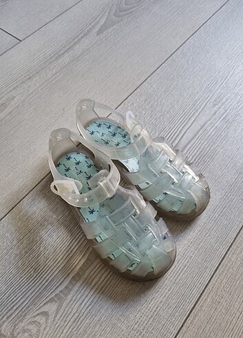 Zara kız çocuk sandalet 