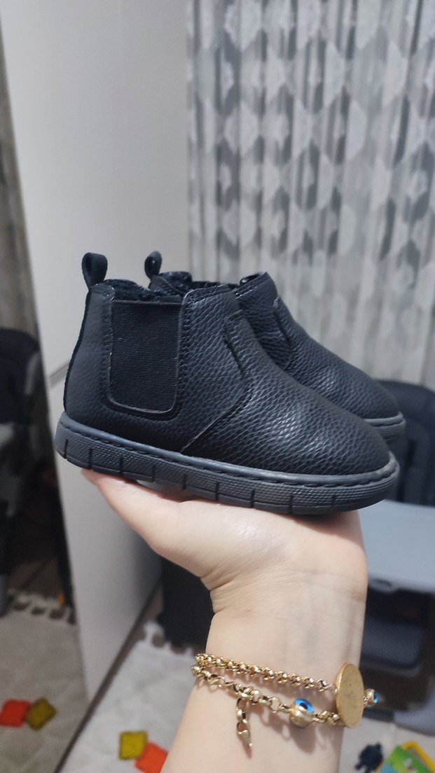Siyah Kürklü Erkek Çocuk Botu - Görsel 2