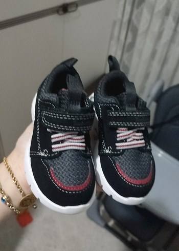 Erkek Çocuk Siyah Bağcıklı Spor Ayakkabı - Görsel 2