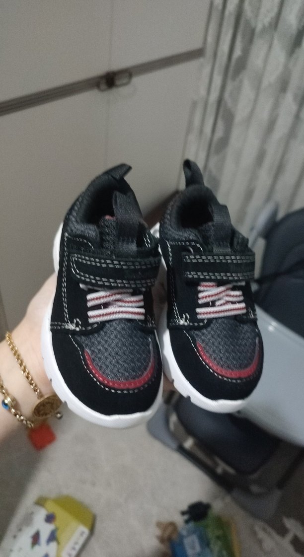 Erkek Çocuk Siyah Bağcıklı Spor Ayakkabı - Görsel 2