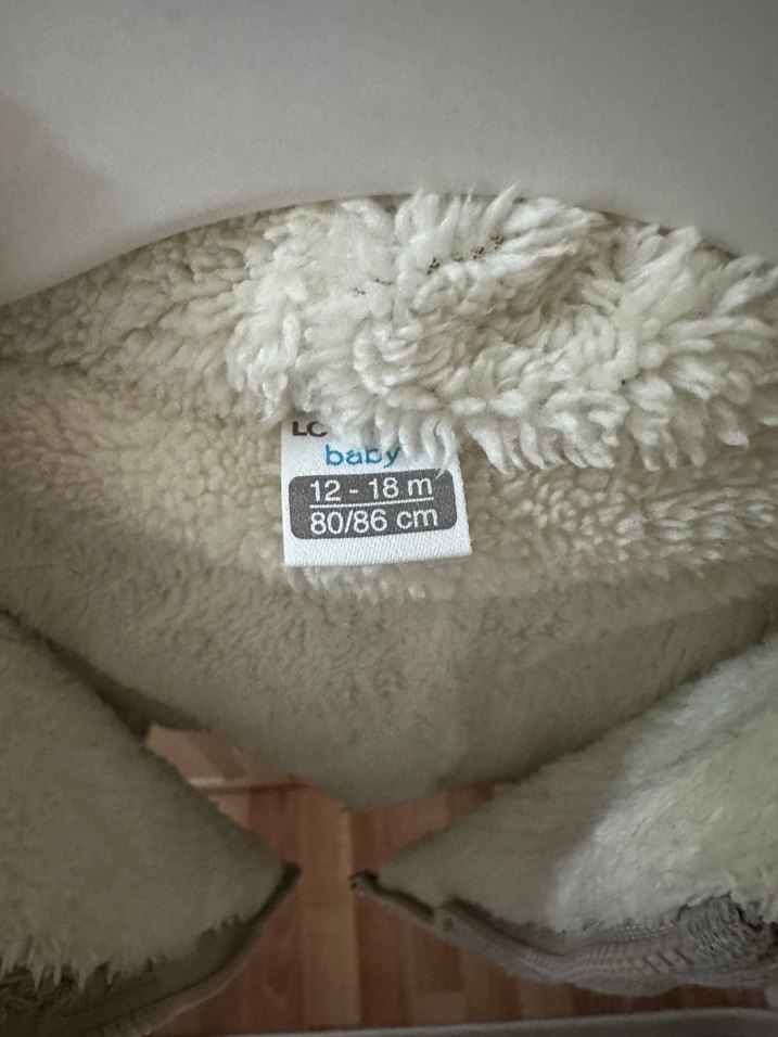 Kapüşonlu Gri Erkek Çocuk Triko Mont - Görsel 3