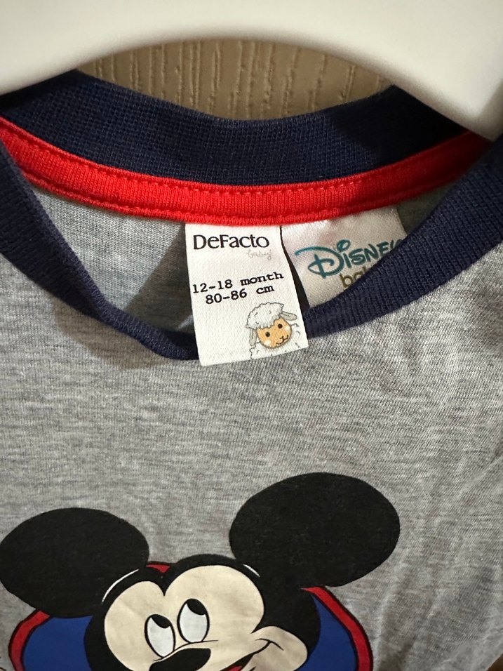 Gri Mickey Mouse Baskılı Kısa Kollu Bebek Tulum - Görsel 2