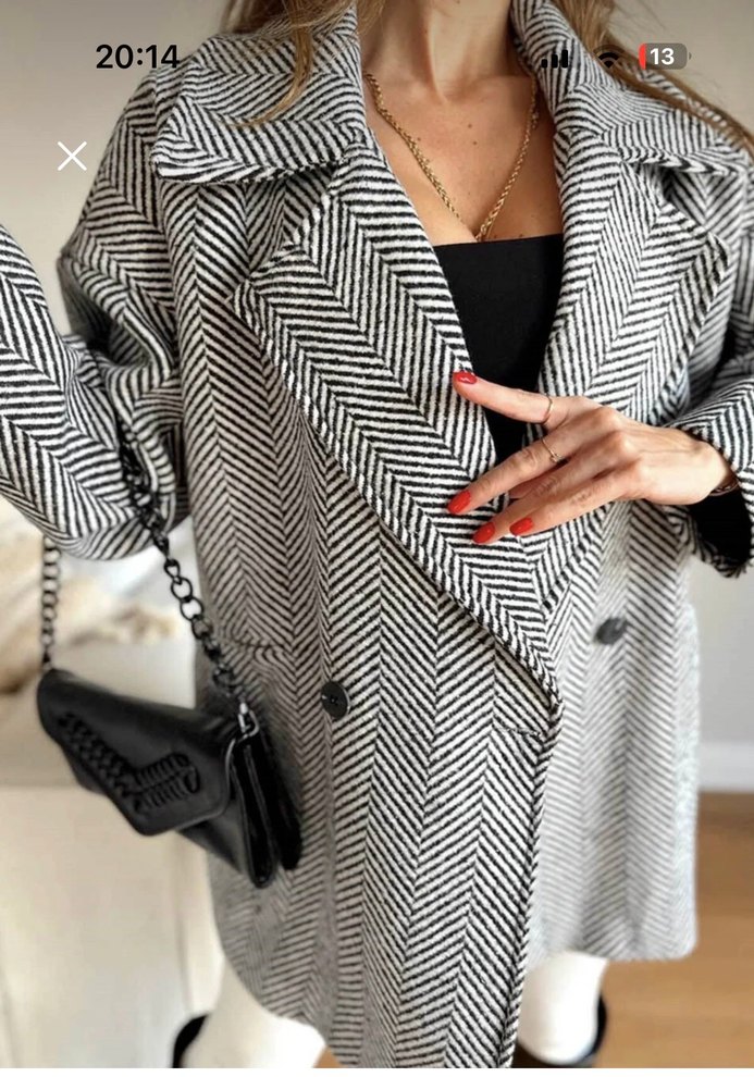 Desenli Siyah Beyaz Kaban - Görsel 3