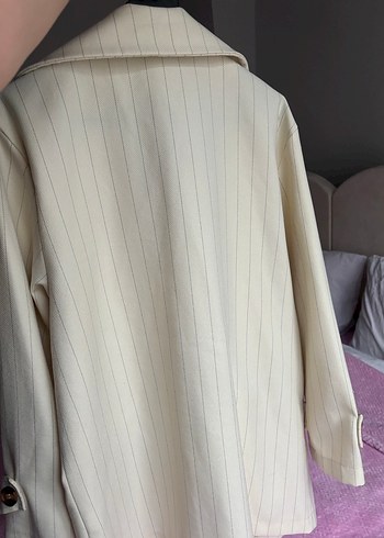 Düğmeli Beyaz Zebra Desenli Kadın Blazer - Görsel 7