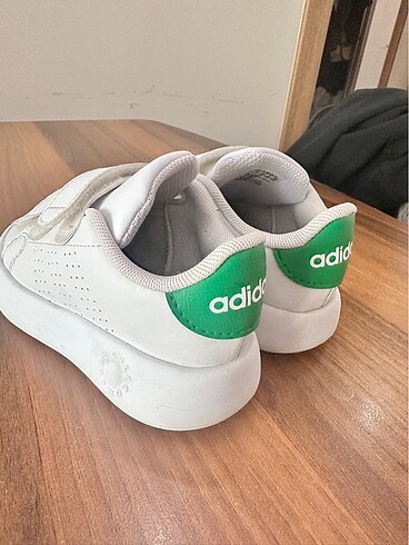 Adidas çocuk ayakkabısı