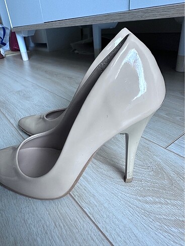 #stiletto #36numara #krem