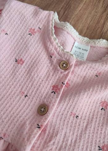 Düğmeli Pembe Kız Elbisesi - Görsel 2