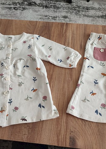 Bebek Kız Baskılı Düğmeli Uzun Kollu Takım - Görsel 2