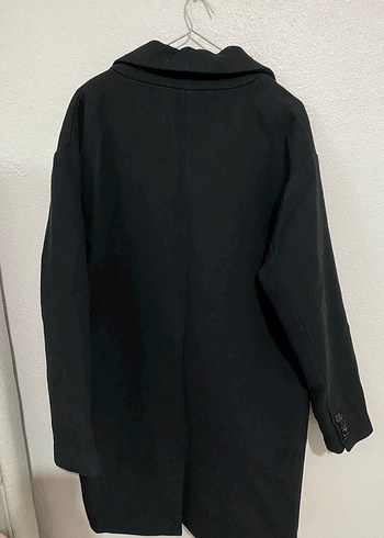 s Beden Pull and Bear Siyah Çift Düğmeli Kaban