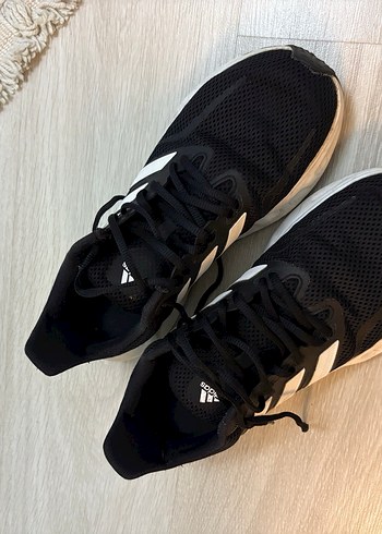 Erkek Siyah Elastik Koşu ve Antrenman Ayakkabısı - Görsel 3