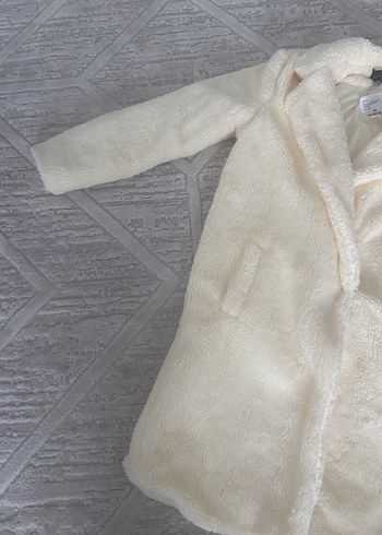 Beyaz Peluş Kadın Midi Kaban - Görsel 2