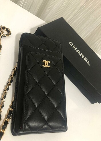 Chanel telefonluk