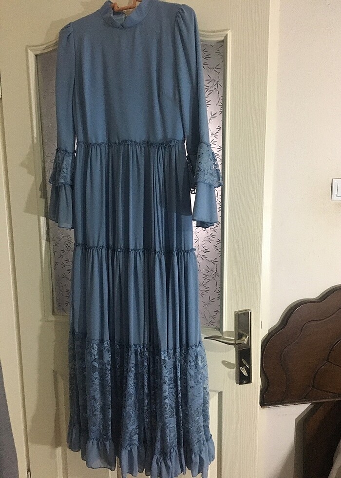 Mavi Elbise - Görsel 2