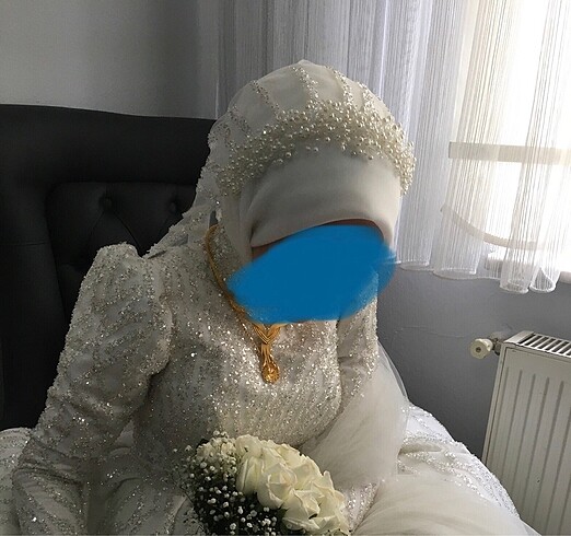 Gelin tacı (tokası aksesuarı)