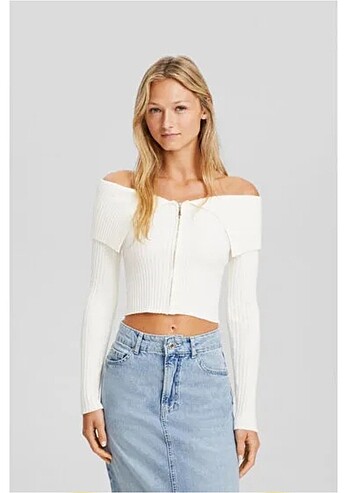 Bershka kayık yaka fermuarlı bluz
