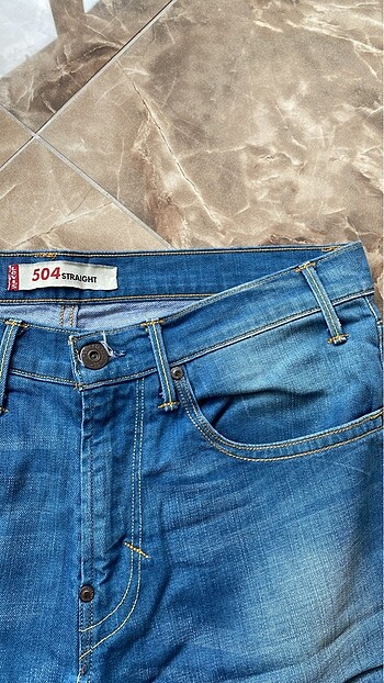 LEVİS 504 STRAIGHT
