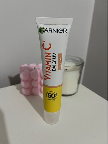 Garnier renkli güneş kremi