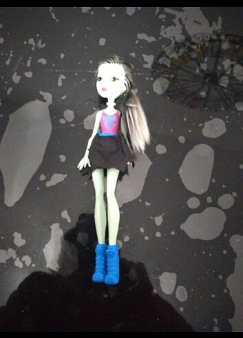 Monster high