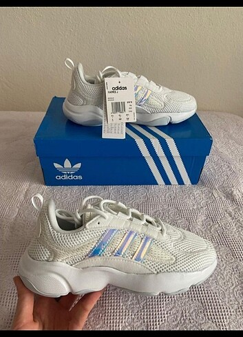 Adidas kadın spor ayakkabi 