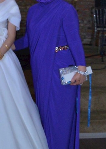 Hilal Oğuzkan Mor Drapeli Uzun Abiye Elbise - Görsel 3