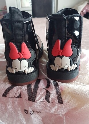 23 Beden siyah Renk Zara Bot Mınımouse 24 Numara 