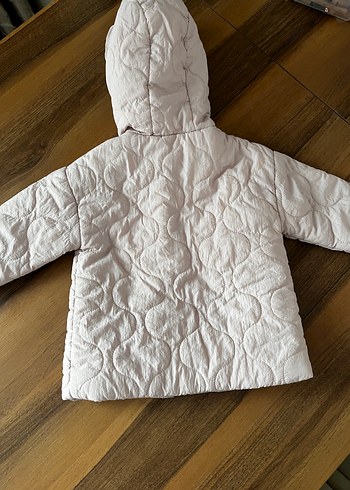 Kapüşonlu Düğmeli Kız Çocuk Mont - Görsel 3