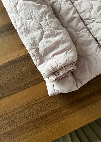 Kapüşonlu Düğmeli Kız Çocuk Mont - Görsel 2