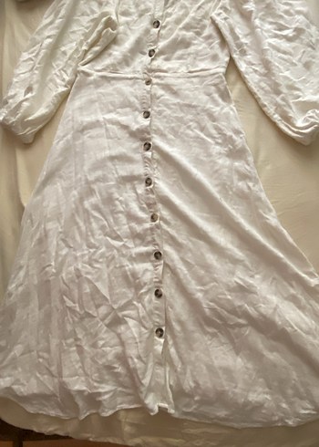 Düğmeli Beyaz Pamuklu Uzun Elbise - Görsel 2