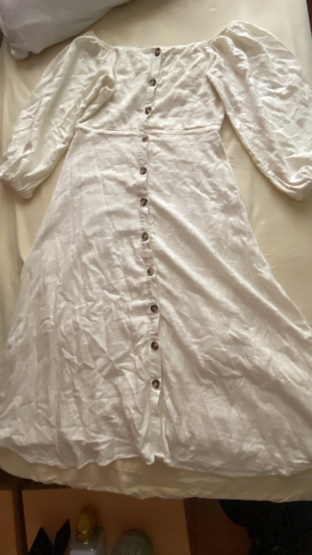 Düğmeli Beyaz Pamuklu Uzun Elbise - Görsel 2