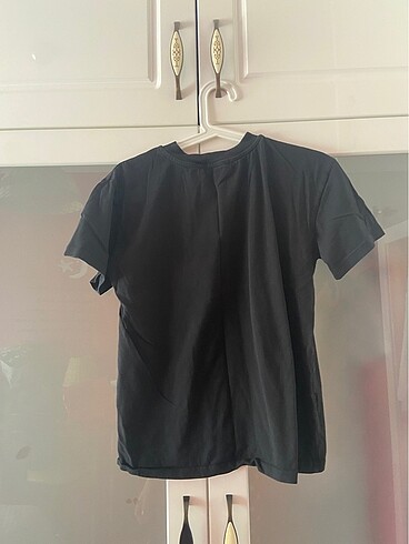düz siyah tshirt